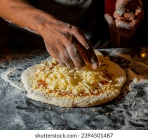 PIZZA ITALIAN FOOD MARGHERITA HOMEMADE
