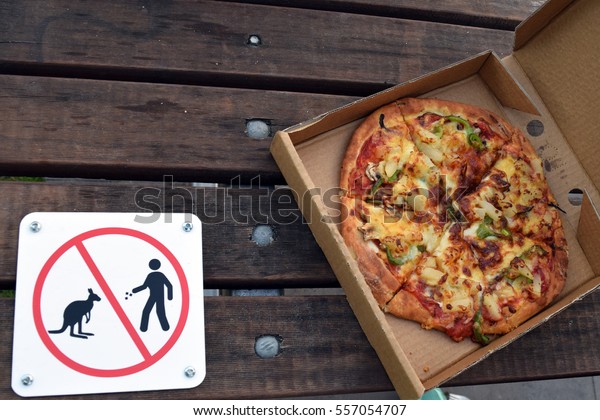 pizza-kangaroo-forbidden-signal-food-600w-557054707.jpg