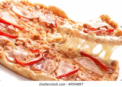 Pizza with pepper and ham