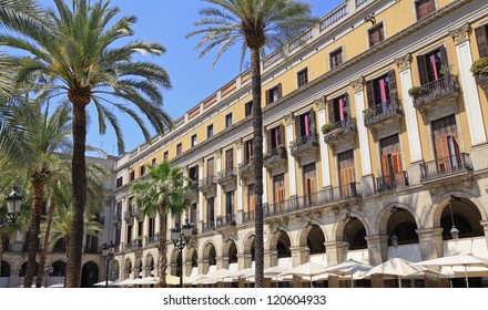 Placa Reial, Barcelona, Spain