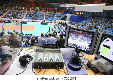 The Place Of Commentator On The Sport Competition Is Working