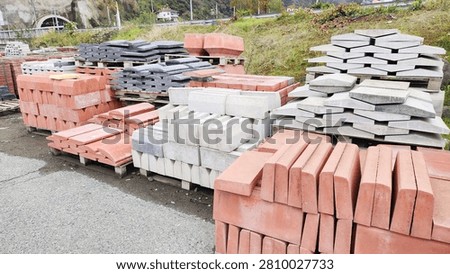 A place where materials for infrastructure and superstructure construction, roadside paving stones and paving stones are stored.