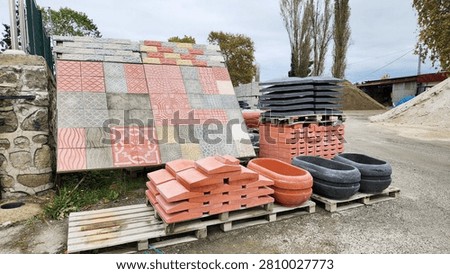 A place where materials for infrastructure and superstructure construction, roadside paving stones and paving stones are stored.