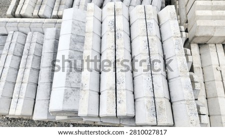A place where materials for infrastructure and superstructure construction, roadside paving stones and paving stones are stored.