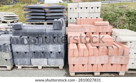 A place where materials for infrastructure and superstructure construction, roadside paving stones and paving stones are stored.