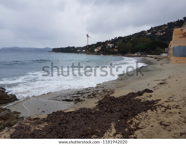 Plage Bord De Mer Varoise Aiguebelle Stock Photo Edit Now