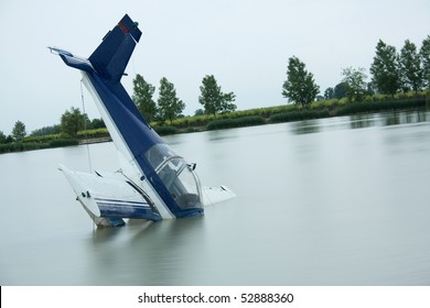  plane accident in a lake