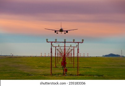 871 Vancouver international airport Images, Stock Photos & Vectors ...