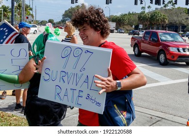 Plantation, Florida, USA – February 19, 2021 – Protest Of Broward County Government EO Mandate Of Covid-19 Coronavirus Pandemic Face Mask By Right Wing Conservative Chris Nelson Of Target Fame. 