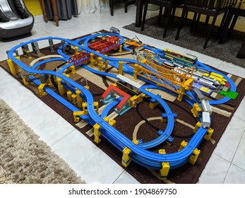 Plarail Train Track Layout Build Stock Photo 1904869750 | Shutterstock