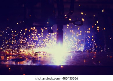 Plasma Cutting Of Metal