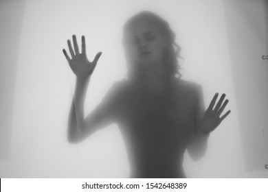 Nude ghost girl