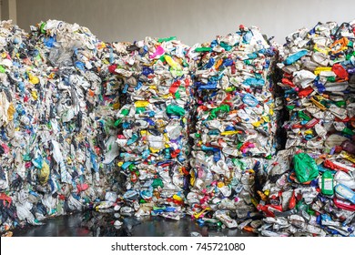 27,846 Waste processing industry Images, Stock Photos & Vectors ...