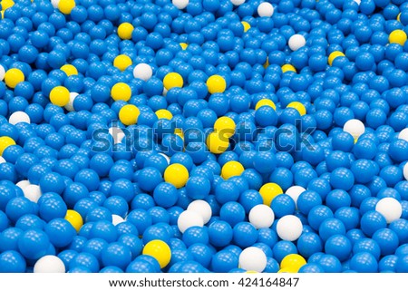 plastic balls for kid activity 