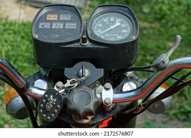 3,112 Orange speedometer Images, Stock Photos & Vectors | Shutterstock