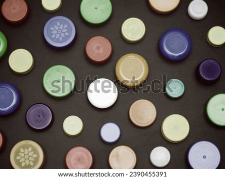 plastic bottle caps of different size