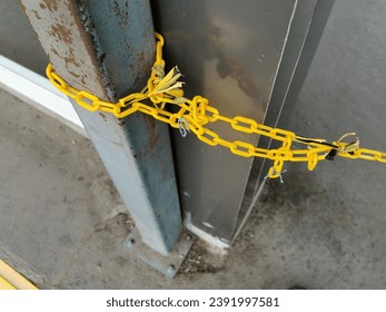 Plastic Chain Attached To The Pole