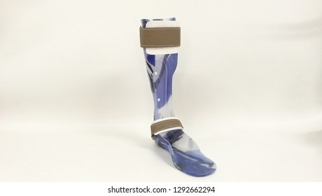 A plastic Solid Ankle Foot Orthosis.
