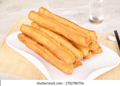 A Plate Of Chinese Breakfast Food,Flour Food,Fried