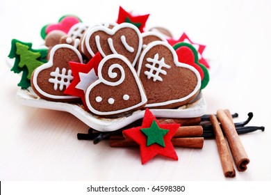 Plate Full Christmas Gingerbreads Sweet Food Stock Photo 64598380