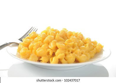 A Plate Of Macaroni And Cheese On A White Background