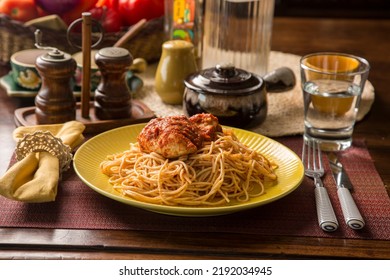 Plate Of Noodles Spaghetti Pasta Comfort Food Wooden Dining Table