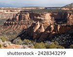 Plateau and canyon country rising 2000 feet above the Grand Valley of the Colorado River, part of the Great Colorado Plateau, Colorado National Monument, Colorado, United States of America, USA