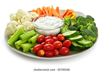 Platter Of Assorted Fresh Vegetables With Dip