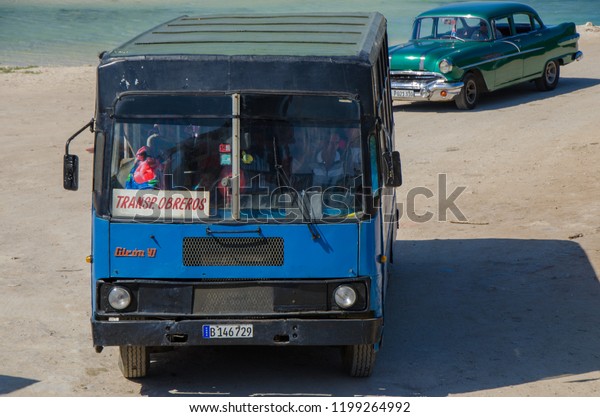 Playa la\
Herradura, Cuba. August 29, 2017: Cuba\
bus