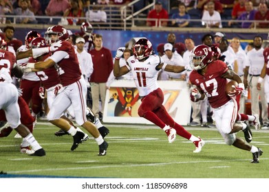 Players-Alabama Football Campingworld Kickoff September 1st, 2018 In Orlando Florida -USA Alabama Crimson Tide Vs. Louisville Cardinals 