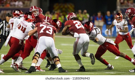 Players-Alabama Football Campingworld Kickoff September 1st, 2018 In Orlando Florida -USA Alabama Crimson Tide Vs. Louisville Cardinals 