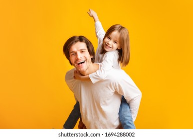 25 Daughter sitting over father back Images, Stock Photos & Vectors ...