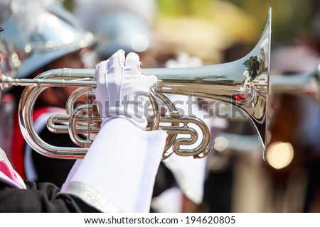 Playing Marching forward with wind