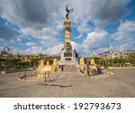 Plaza liberdad in el salvador, tourist attraction en america central