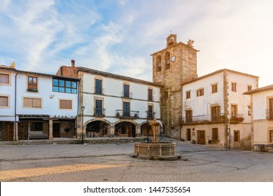 Plaza Mayor In San Martin De Trevejo