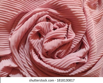 The Pleated Hijab Fabric Is Pink.