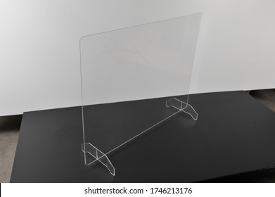 Plexiglass Protection Screen For Office