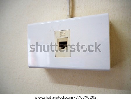 Plug that connect with Lan wirless for use internet