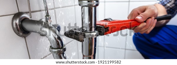 Plumber Water\
Pipe Leak Repair. Bathroom\
Leakage