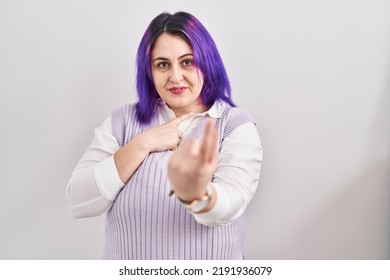 Plus Size Woman Wit Purple Hair Standing Over White Background Beckoning Come Here Gesture With Hand Inviting Welcoming Happy And Smiling 