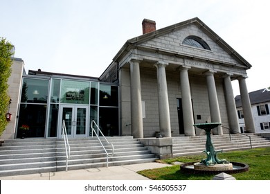 Plymouth, MA: September 4, 2016:  Pilgrim Hall Museum In Plymouth.  Pilgrim Hall Museum Is The Oldest Continuously Operating Museum In The United States.  It Opened In 1824.  