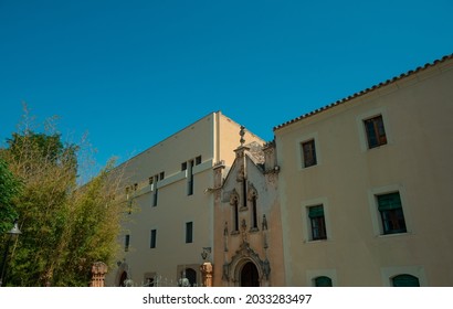 Poblet, Tarragona, Spain; August 22, 2021: Poblet Monastery  Is A Cistercian Monastery, Founded In 1151, Located At The Foot Of The Prades Mountains, In The Region Of Conca De Barberà.