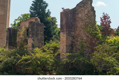 Poblet, Tarragona, Spain; August 22, 2021: Poblet Monastery  Is A Cistercian Monastery, Founded In 1151, Located At The Foot Of The Prades Mountains, In The Region Of Conca De Barberà.