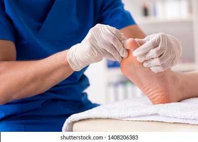 Behandlung der Füße während des Eingriffs