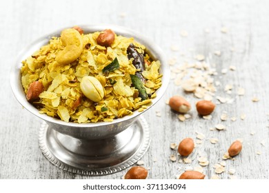 Poha Chivda / Diwali Snacks