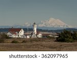 Point Wilson Lighthouse. The Point Wilson Light is an active aid to navigation located in Fort Worden State Park near Port Townsend, Jefferson County, Washington, at the entrance to Admiralty Inlet.