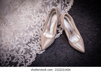 Pointed Toe Heels And Lace Wedding Dress