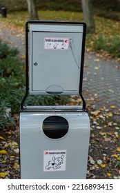 Poland 2022 October: Dog Poo Bag Holder