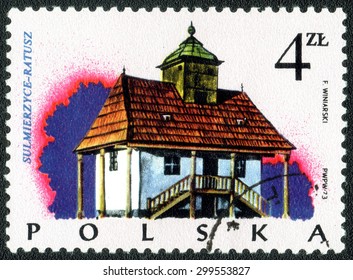 POLAND - CIRCA 1973: A Stamp printed in Poland shows a series of images "Historic Architecture of Poland", circa 1973
