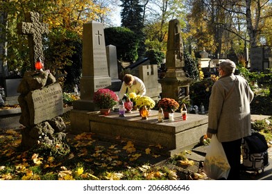 KRAKÓW, POLAND - October 30, 2021. Autumn, Just Before All Saints (All Saints' Day), At The Rakowicki Cemetery (established In 1803) - One Of The Oldest Christian Necropolises In Europe.